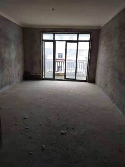 君盛桃源毛坯顶复 面积大 房间多 带露台 城北小学校区